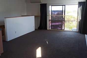 Auckland - Address withheld