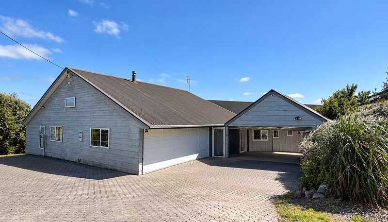 2118 East Coast Road, Stillwater