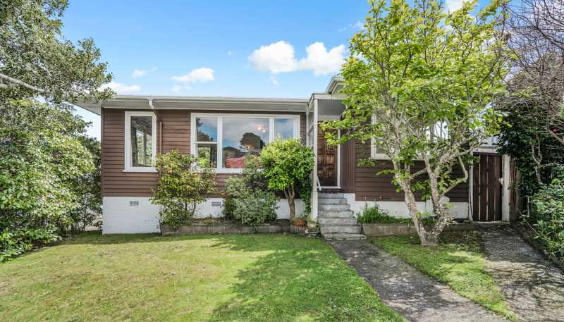 17 Barberry Grove, Maungaraki
