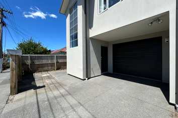 8 Parlane Street, Addington