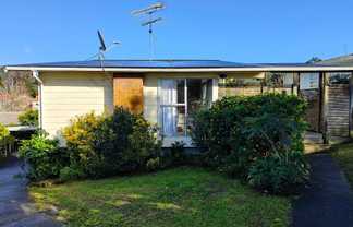27 Cheval Drive, Totara Vale