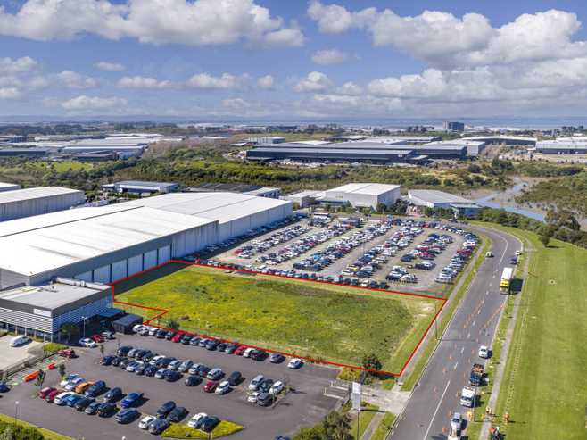 5,587sqm freehold Airport land