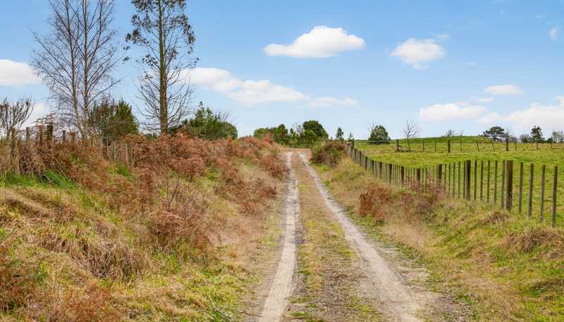 1200 Poihipi Road, Oruanui