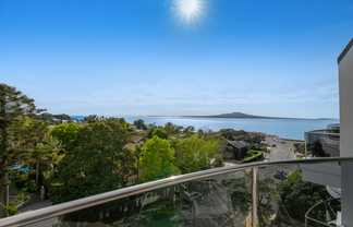 5B/175 Hurstmere Road, Takapuna