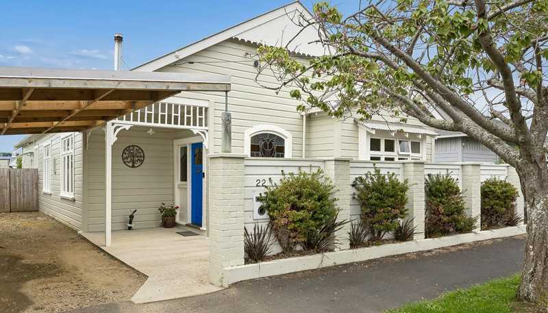 22 Rona Street, Saint Kilda