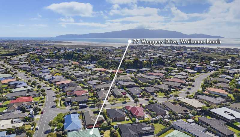 77 Weggery Drive, Waikanae Beach