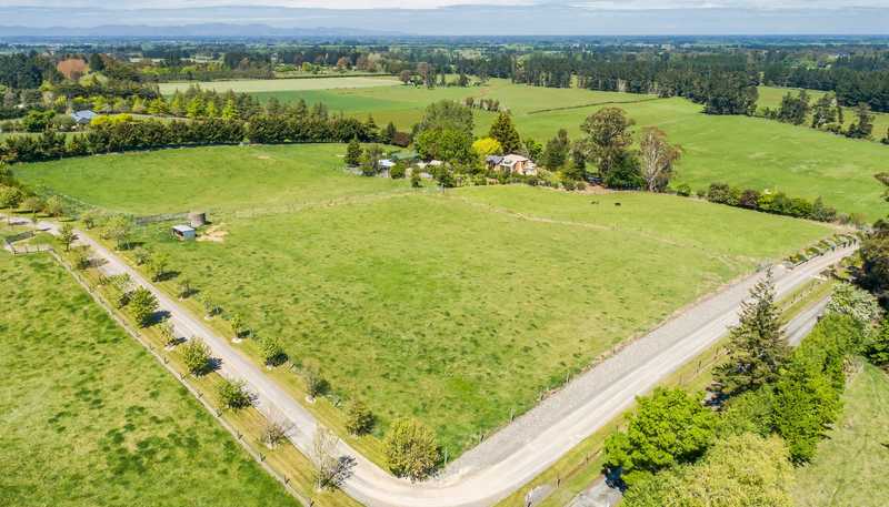 284 Carrs Road, Loburn