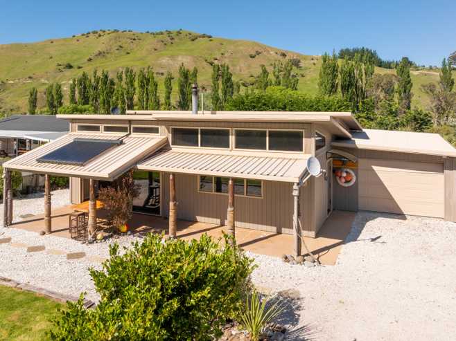 63 Kekerengu Road, Clarence