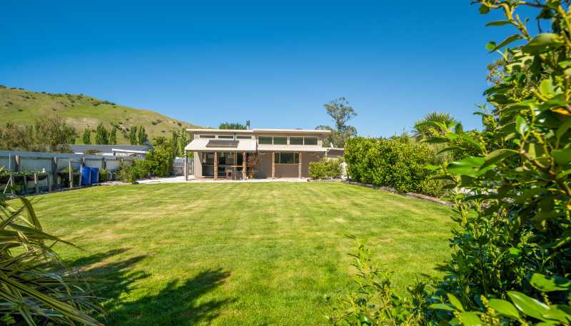 63 Kekerengu Road, Clarence