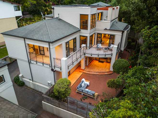 1/75 Beach Road, Castor Bay