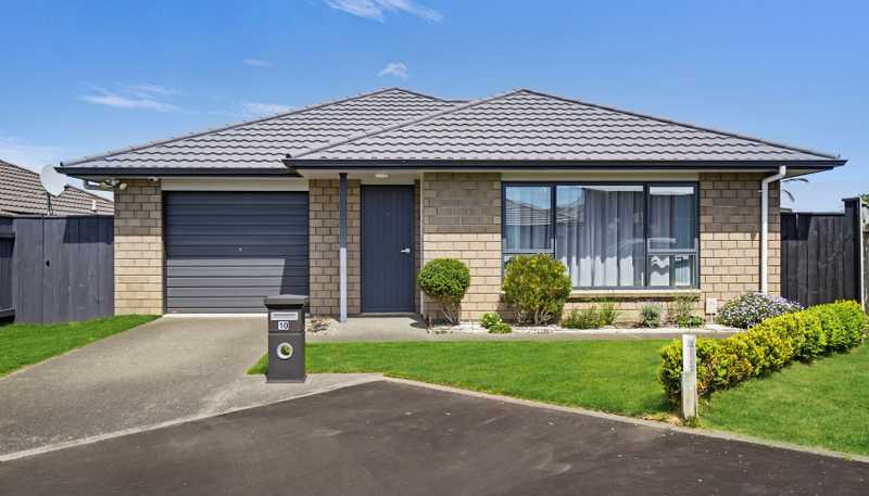 10 Leicester Place, Springvale