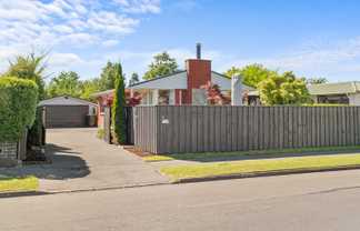 7 Clipper Place, Redwood
