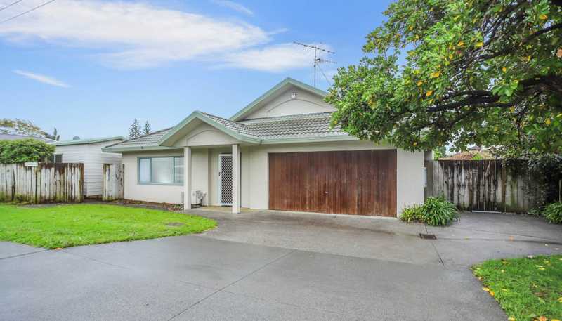 2/24 Wilkinson Road, Ellerslie