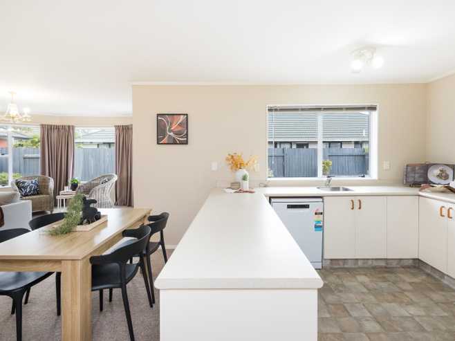 8B Elizabeth Street, Palmerston North