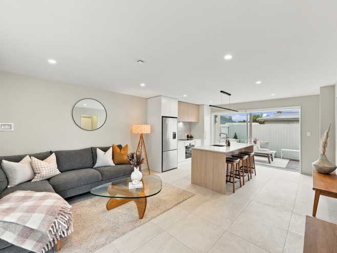 4/49 Marine Parade, North New Brighton