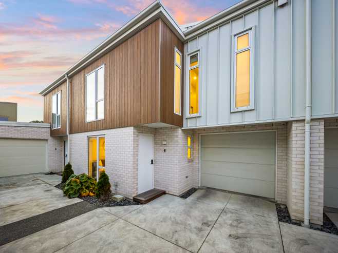 4/49 Marine Parade, North New Brighton