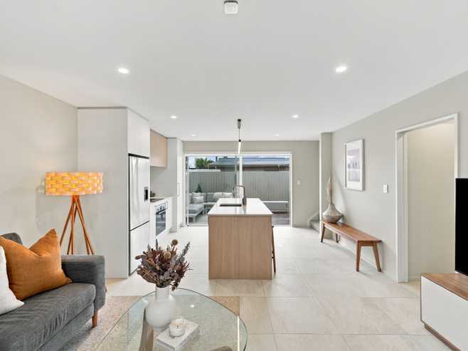 4/49 Marine Parade, North New Brighton