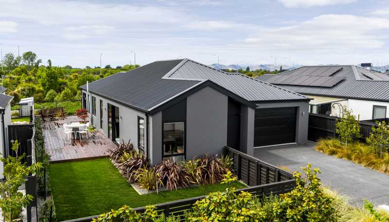 40 Bill Hammond Drive, Belfast