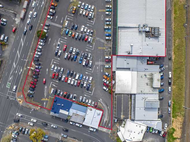 Established Supermarket on new 10-year lease