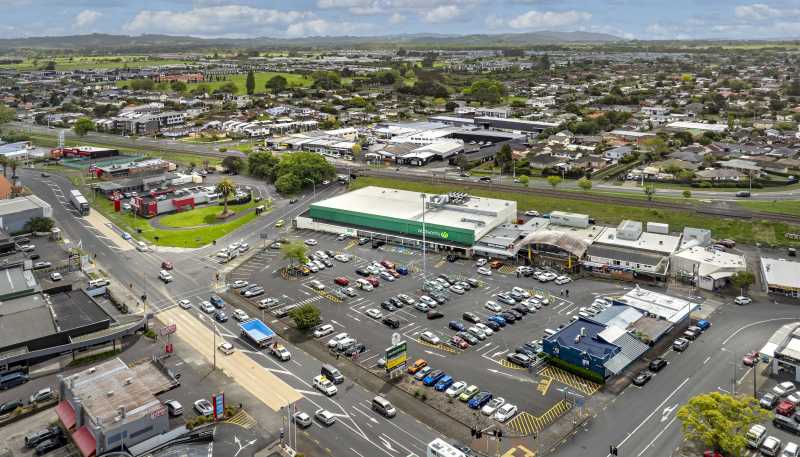 90 Great South Road, Papakura