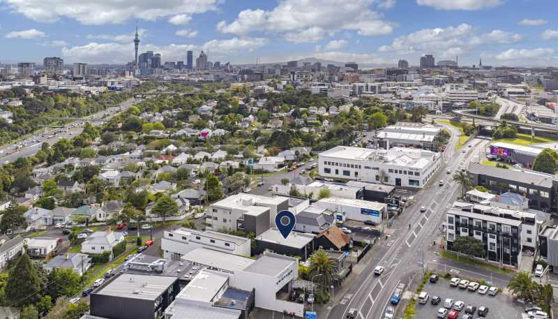 343 New North Road, Kingsland
