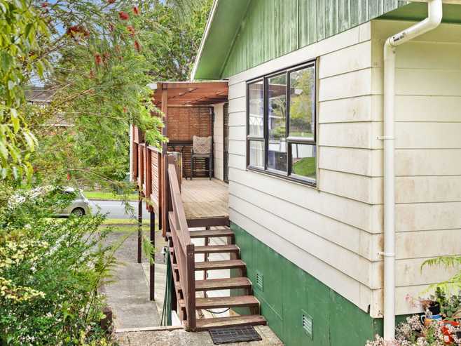 49 Eden Terrace, Kamo