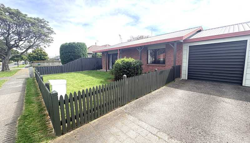 1/90 Nuffield Avenue, Marewa
