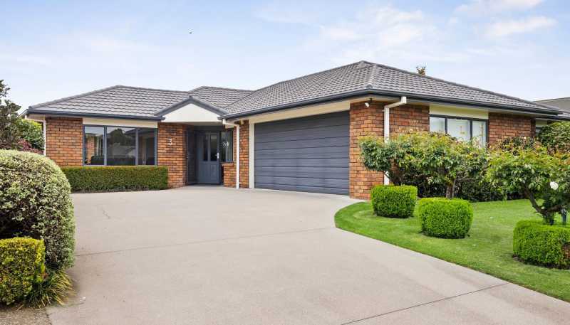 3 Chesterton Drive, Cambridge