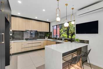 64A Smale Street, Point Chevalier