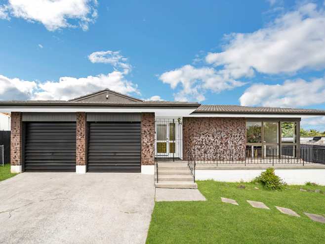 28 Diorella Drive, Clover Park