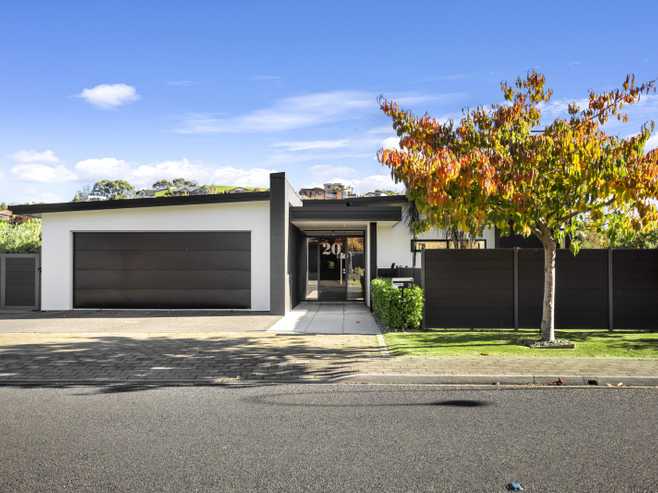 20 Heathfield Drive, Mosgiel