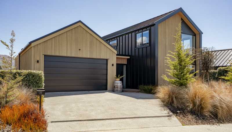 21 Marjon Drive, Wanaka