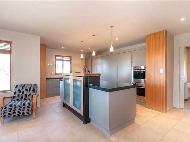 2 Ridgetop Rise, RD2, Fairhall