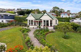 21 Alexander Street, Abbotsford