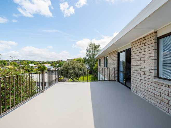 11 Mountbatten Place, Dinsdale