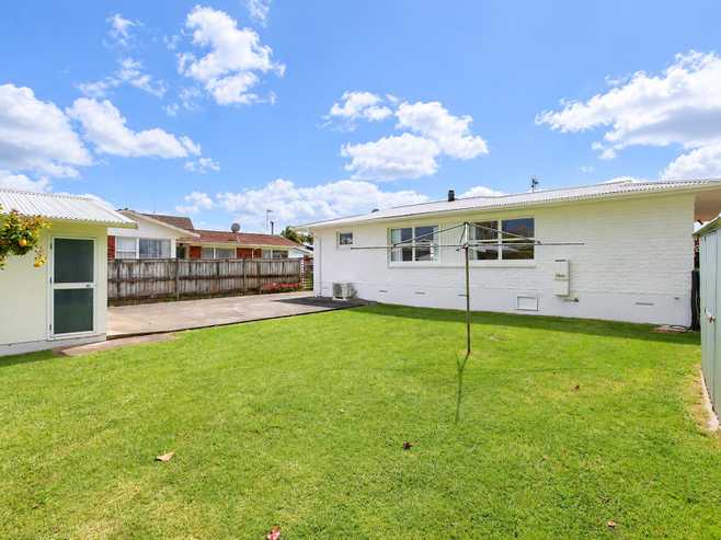 11 Lysander Place, Hillcrest