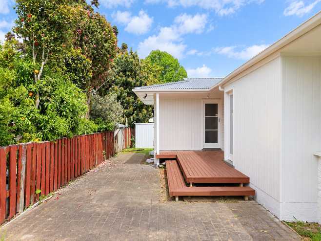 11 Lysander Place, Hillcrest
