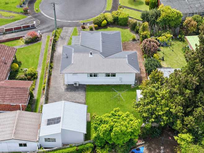 11 Lysander Place, Hillcrest