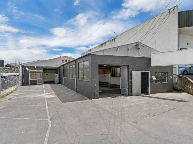 Savills – Affordable And Vacant In Penrose