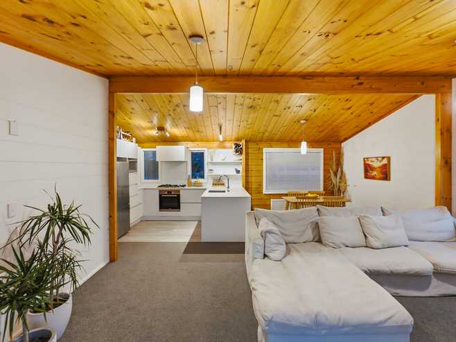 3 Mallinder Place, Oakura