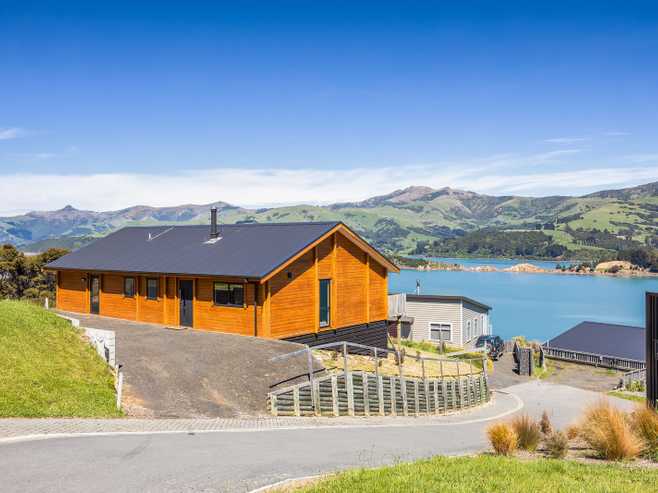 25 Totara Drive, Duvauchelle