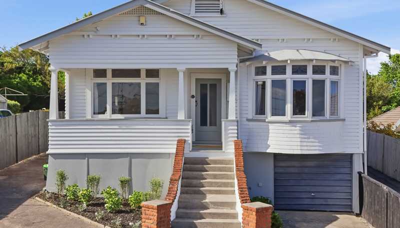 11 Methuen Road, Avondale