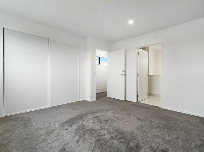 13/10 Willcott Street, Mount Albert