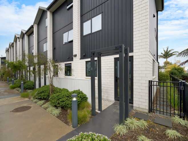 13/10 Willcott Street, Mount Albert