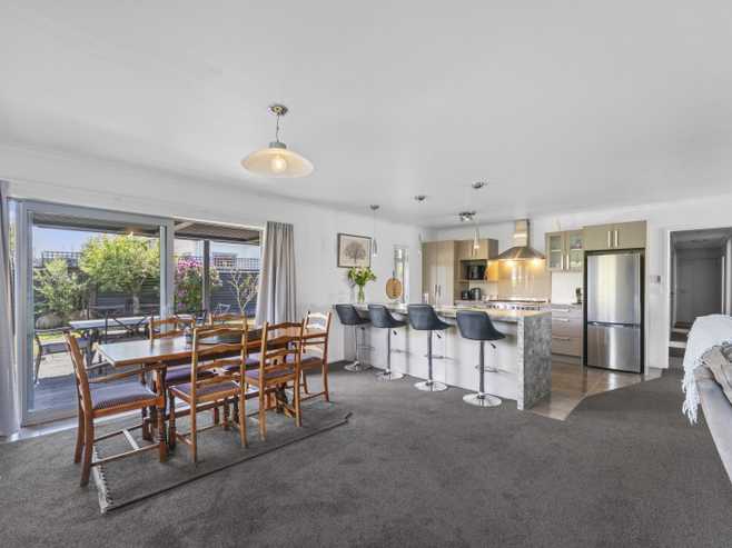 14 Brompton Close, Richmond Heights