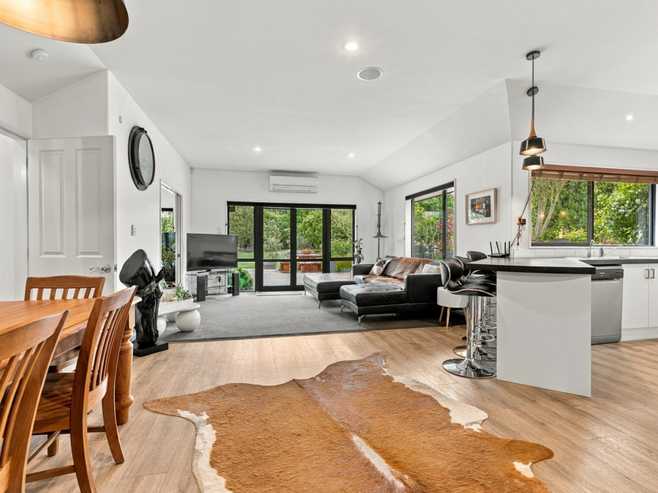 19 Faith Place, West Melton