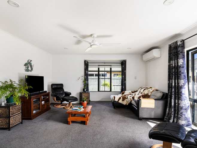 22 Elderton Avenue, Pyes Pa