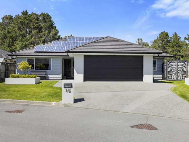 15 Kelso Grove, Kelson