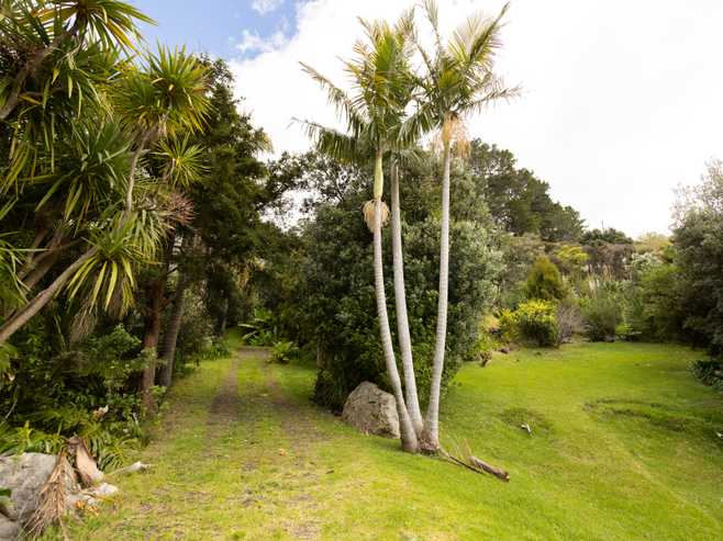 16 Kawhero Drive, Whitianga