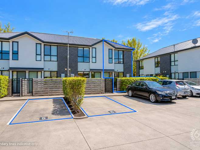 6/14 Buffon Street, Waltham